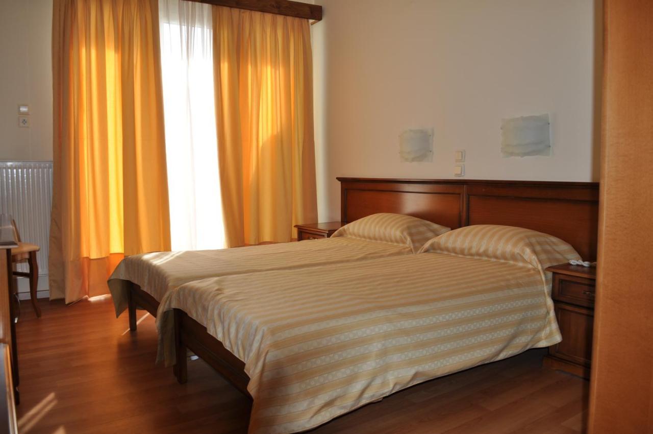 Hotel Nefeli Kavala Zimmer foto